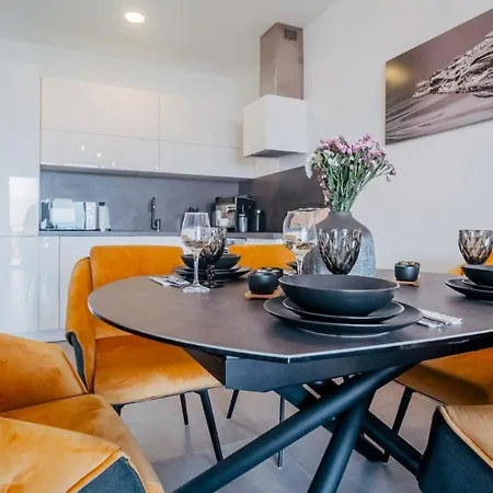 Apartment Fuer 5 Personen In Okrug Gornji, Dalmatien Trogir